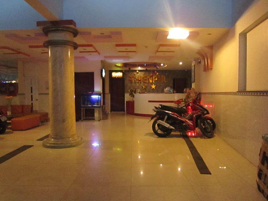 Khách sạn Thiên Phú